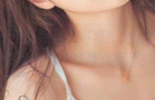 菠萝社 – 王语纯黑色写真：全套原图，原来黑色也可以这么有趣！