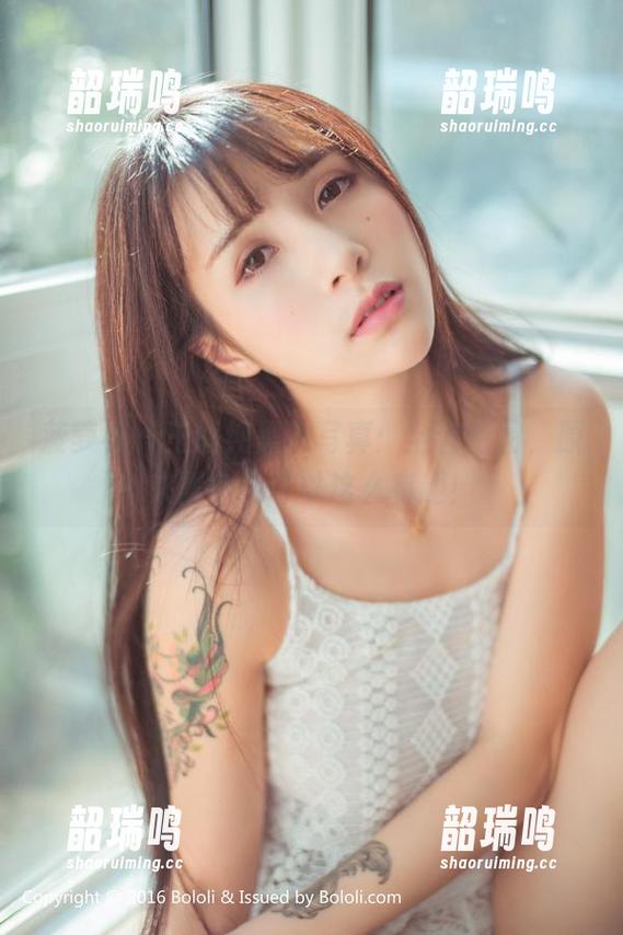 菠萝社 - 王语纯黑色写真:全套原图,原来黑色也可以这么有趣! 菠萝社 - 王语纯黑色写真:全套原图,原来黑色也可以这么有趣!