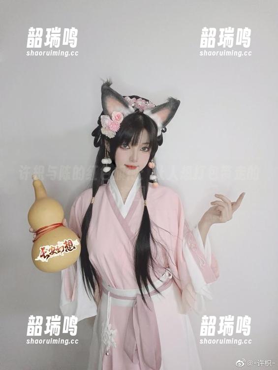 许枳与陈的红色旗袍:让人想打包带走的套图! 许枳与陈的红色旗袍:让人想打包带走的套图!