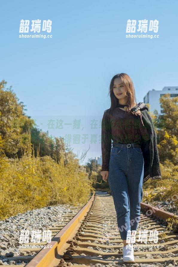 轰趴猫 - 在这一刻,在线抓住陈雅漫的高清死库水,徘徊于真实和幻想之间… 轰趴猫 - 在这一刻,在线抓住陈雅漫的高清死库水,徘徊于真实和幻想之间…