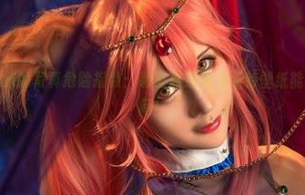 雅祈masaki的写真危险指数：碧蓝航线奥古斯特壁纸能让你忘记时间！