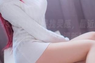 青青子Js在豹纹中寻找灵感，最近的写真作品竟然有点小清新！