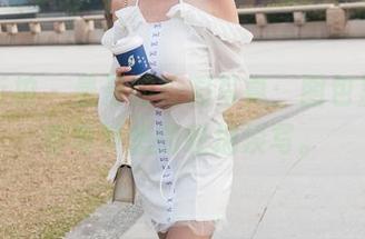 魔镜街拍 – 曼曼的校园写真：图包里，青春与梦想的轻描淡写。