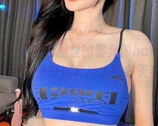微密圈 – 毛衣套图里的黎允熙baby：你绝对没见过这样诱人的冬天！